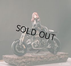 画像1: FE STUDIOS 1/4 Agent Natasha & Motorcycle スタチュー *予約