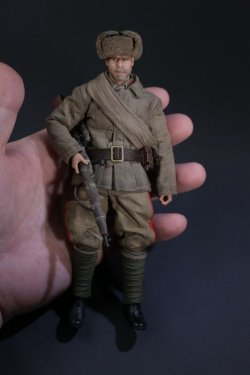 画像15: POPTOYS 1/12 ソビエト連邦軍 狙撃兵 ヴァシリ 相棒 アクションフィギュア 2種 *お取り寄せ