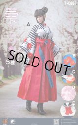 画像: i8TOYS 1/6 雫 女性ヘッド 眼球可動 ＆ 卒業式 袴 ブーツ セット 5種 i8-C004 *お取り寄せ